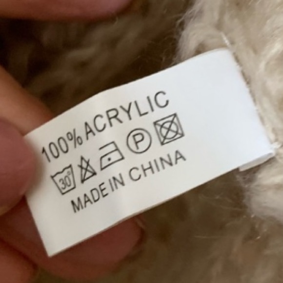 Neosan Soft & Cozy Neutral Oatmeal Cream Knit Minimalist Infinity Scarf - Picture 9 of 9